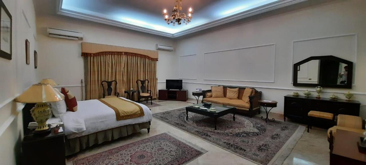 Etihad Club By Faletti'S Hotel رحيم يار خان المظهر الخارجي الصورة
